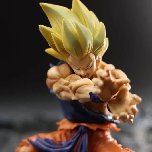Son Goku Battle Damage Shockwave Anime Figure