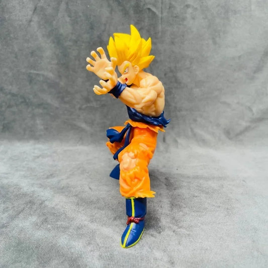 16cm Son Goku Kamehameha Figure